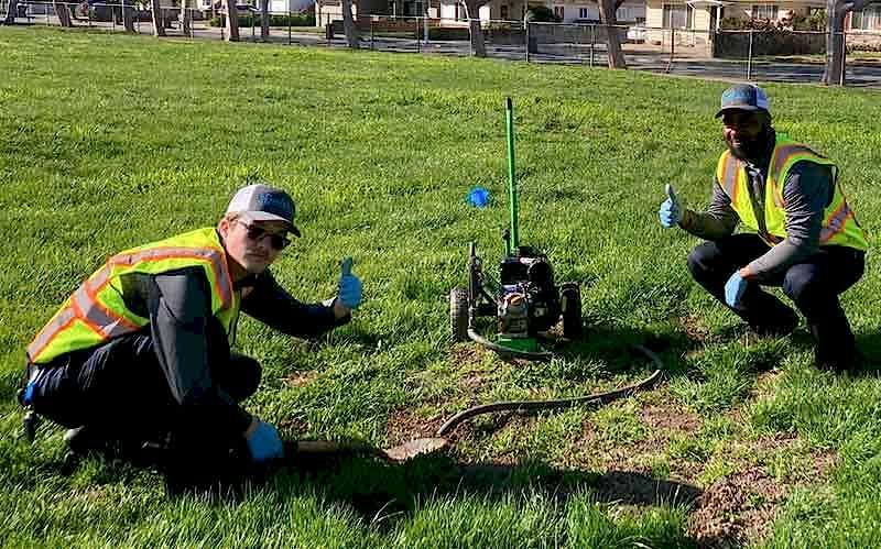 ground squirrel control process team removing the active ground squirrels